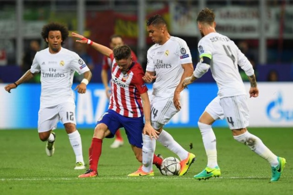 Real Madrid và Atletico bị cấm chuyển nhượng đến năm 2018