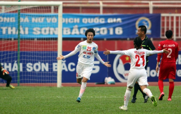 Vượt qua Hà Nam, Hà Nội vững ngồi đầu giải bóng đá nữ quốc gia