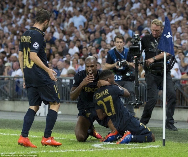 Tottenham bị Monaco hạ gục ngay tại Wembley