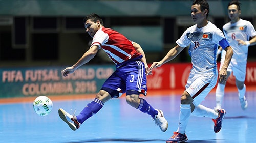 ĐT futsal Việt Nam bị Paraguay bắt bài ở World Cup