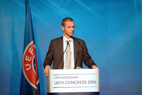 Luật sư đai đen karate ngồi ghế chủ tịch UEFA