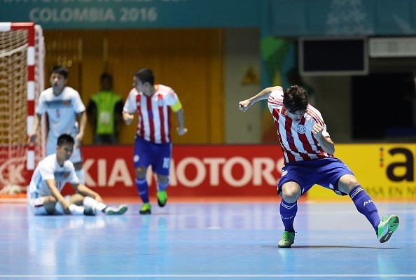 Trưởng đoàn futsal VN giải thích lý do thua đậm Paraguay