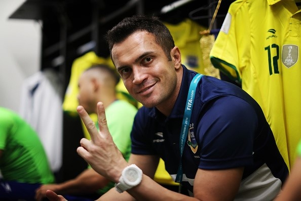 "Vua futsal" Falcao lập kỷ lục ở chiến thắng 15-3 của Brazil