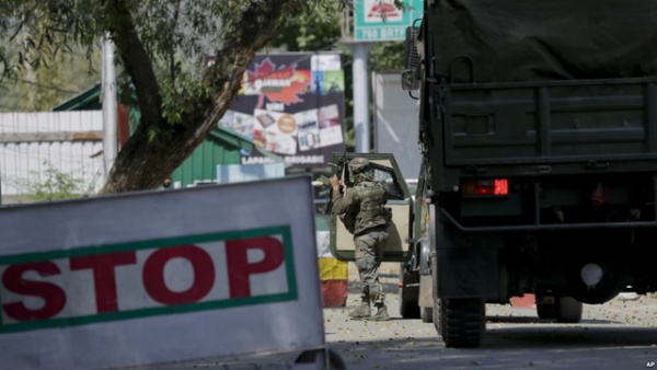 Căn cứ quân sự Ấn Độ bị tấn công, 17 binh sĩ thiệt mạng