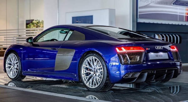 Siêu xe Audi R8 sẽ dùng chung động cơ với Porsche Panamera