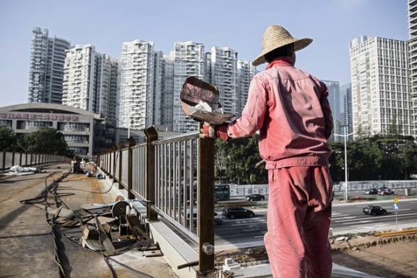 Bong bóng bất động sản Trung Quốc ngày càng phình lớn