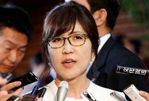 Tài sản gần 2 triệu USD của nữ Bộ trưởng Quốc phòng Nhật gây chú ý