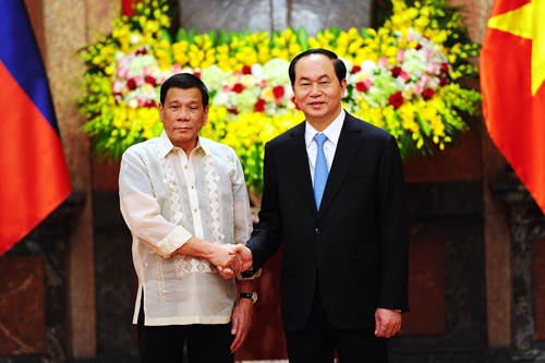 Việt Nam - Philippines kêu gọi không đe dọa hoặc dùng vũ lực ở Biển Đông