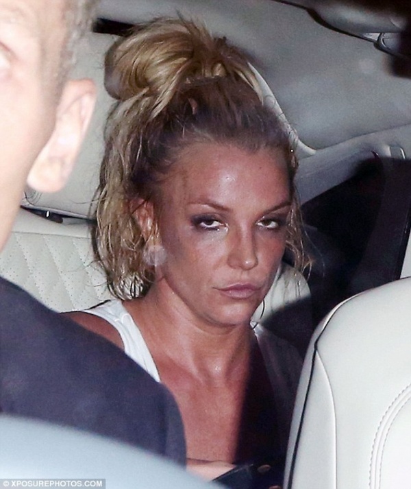 Britney mệt mỏi sau buổi diễn tại Anh