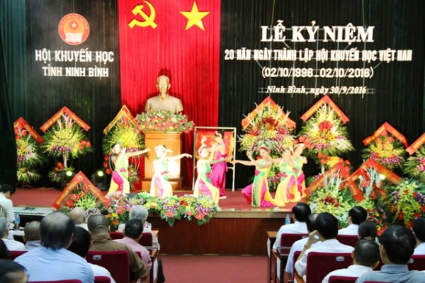 Ninh Bình kỷ niệm 20 năm ngày thành lập Hội Khuyến học Việt Nam