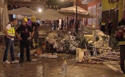 Nổ ở quán cafe Tây Ban Nha, 90 người bị thương