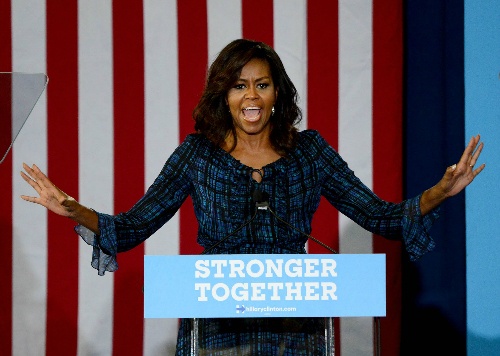Michelle Obama - vũ khí sắc bén chống Trump của Clinton