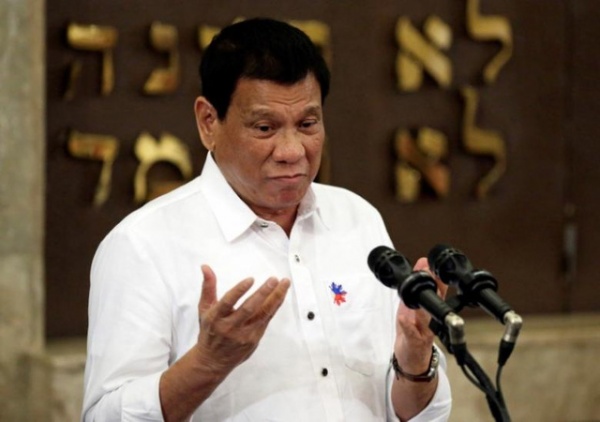 Tổng thống Philippines được lòng dân sau 90 ngày nhậm chức