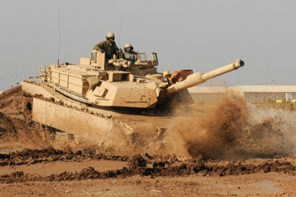 Mỹ không có tiền phát triển xe tăng mới