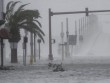 Nước Mỹ ngập chìm trong nước sau khi siêu bão "mặt quỷ" Matthew đổ bộ