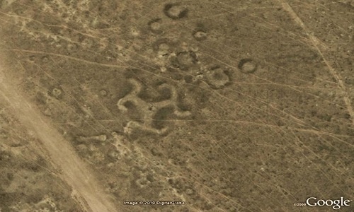 10 địa điểm kỳ lạ trên bản đồ Google Earth