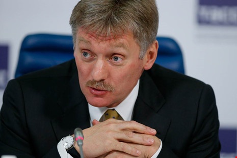 Kremlin phủ nhận quan chức Nga đưa người thân về nước