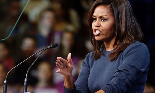 Michelle Obama lên án Donald Trump khoe "thoải mái sàm sỡ phụ nữ"