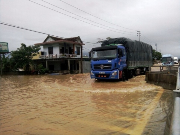 Miền Trung: 20 người chết, mất tích và bị thương do mưa lũ