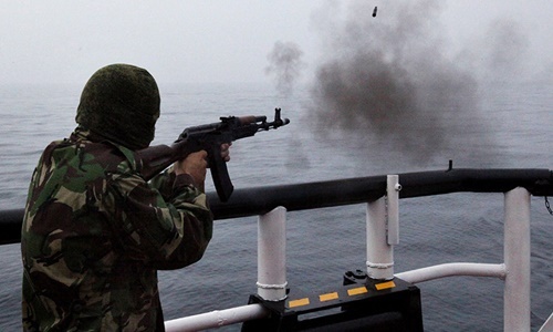 Biên phòng Nga bắn tàu cá Triều Tiên, một người chết