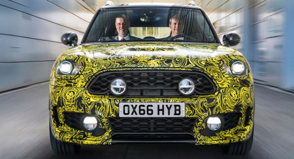 Mini Countryman sẽ có phiên bản hybrid