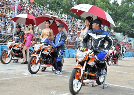 Sau Honda và Suzuki, đến lượt Yamaha tổ chức đua xe tại Việt Nam