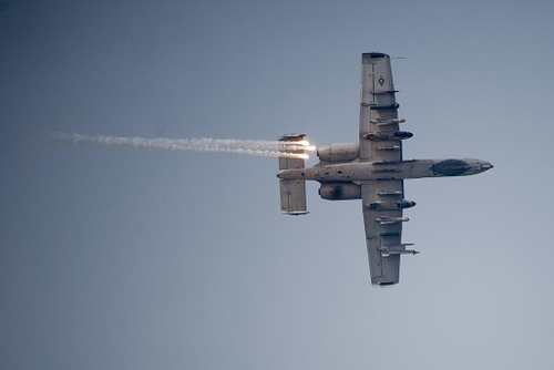 IS tuyên bố bắn rơi máy bay Mỹ