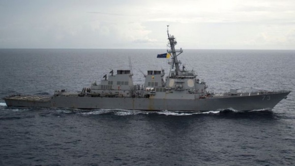 Trung Quốc “nóng mặt” vì tàu chiến Mỹ áp sát Hoàng Sa