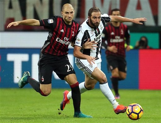 Thần đồng lập siêu phẩm, AC Milan xuất sắc quật ngã Juventus