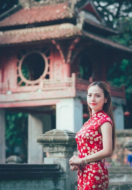 Cô gái Việt bỏ nghề Y, quyết tâm sang TQ làm người mẫu