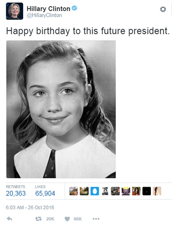 Hillary Clinton tự chúc mừng sinh nhật "tổng thống tương lai"