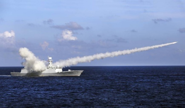 Trung Quốc thông báo tập trận sau khi Mỹ tuần tra Biển Đông