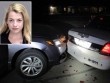 Chụp ảnh ngực trần trong lúc lái xe, thiếu nữ tông xe cảnh sát