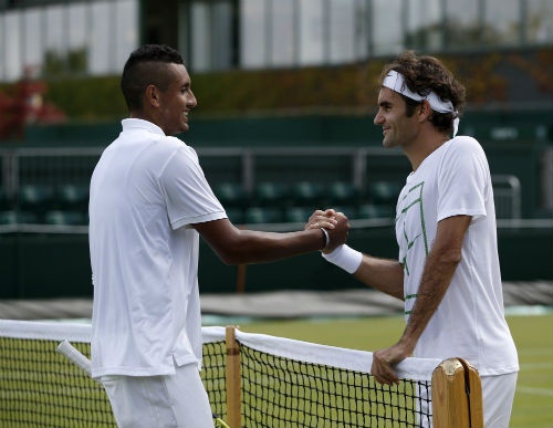 Tin thể thao HOT 28/10: Federer "dạy dỗ" Kyrgios