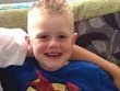 Bé trai 4 tuổi chết thảm chỉ vì mặc… áo "sát nhân" có mũ
