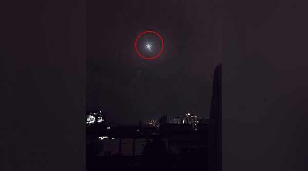 Xôn xao vật thể lạ nghi UFO xuất hiện trên bầu trời Áo