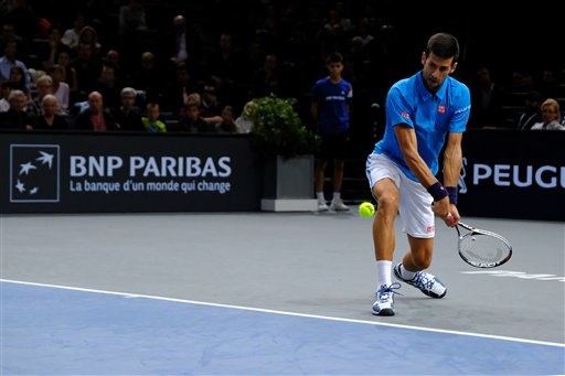 Paris Masters: Djokovic nhọc nhằn, Murray dễ dàng tiến vào tứ kết
