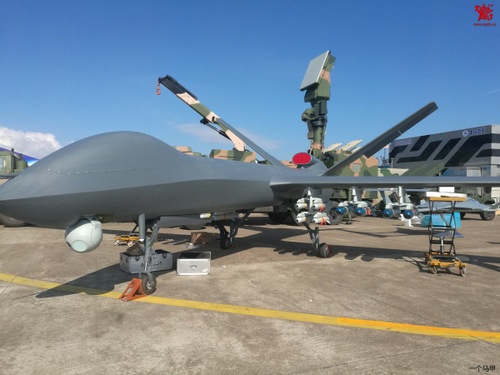 Trung Quốc trình làng UAV sát thủ mạnh hơn Reaper Mỹ