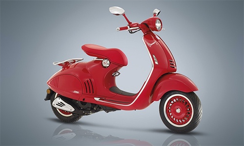 Vespa 946 RED 2017 - siêu xe tay ga đỏ rực