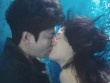 Huyền thoại biển xanh tập 2: Lee Min Ho và Jeon Ji Hyun có nụ hôn đại dương ướt át