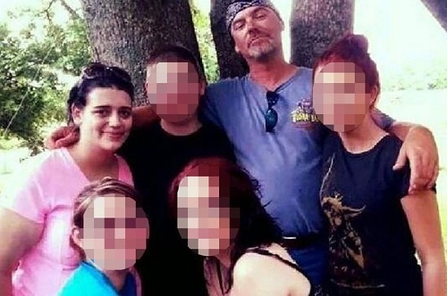 Ông bố Mỹ bắn chết kẻ lạm dụng tình dục con gái bị xử 40 năm tù