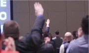 Nhóm người cực hữu giơ tay kiểu Hitler, hoan hô Trump