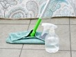 Không cần nước tẩy, 2 nguyên liệu có thể giúp lau sạch bóng sàn nhà