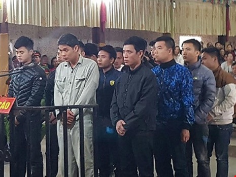 Nhóm côn đồ truy sát một gia đình ở Phú Thọ lĩnh án