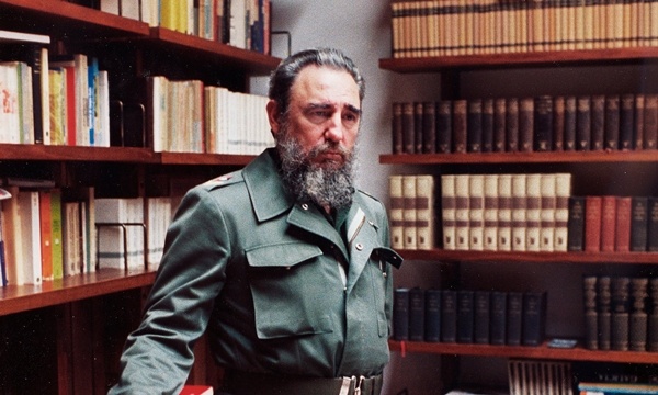 Cựu chủ tịch Cuba Fidel Castro qua đời