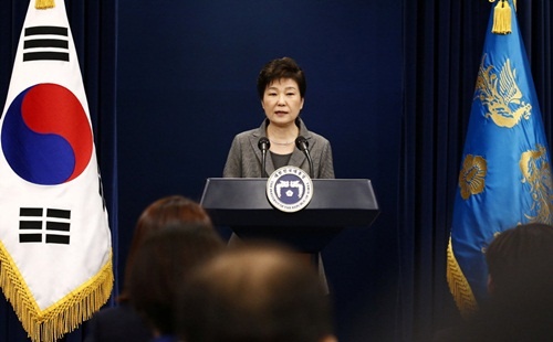 Hoãn biểu quyết luận tội Tổng thống Hàn Quốc