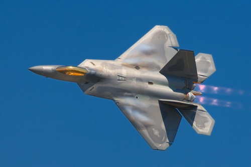 F-22 Raptor - hy vọng duy nhất giúp Mỹ giữ ưu thế trên không