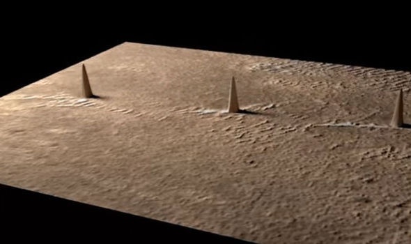 Phát hiện 3 tòa tháp xếp hàng thẳng đứng trên Sao Hỏa?