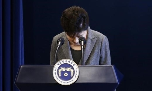 Tổng thống Park Geun-hye xin lỗi, kêu gọi thận trọng về an ninh quốc gia
