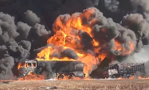 Mỹ phá hủy 168 xe chở dầu, chặn nguồn thu 2 triệu USD của IS